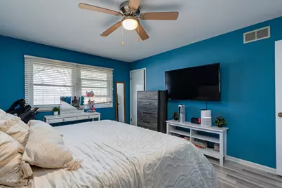 4 W Beech Drive, Schaumburg, IL 60193 - Photo 13