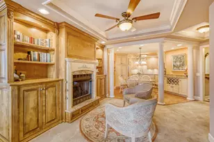 10 E Burlington St, Riverside, IL 60546 - Photo 9