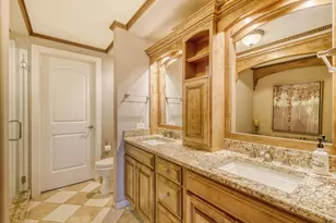 10 E Burlington St, Riverside, IL 60546 - Photo 25