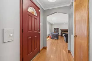 2928 W 92nd St, Evergreen Park, IL 60805 - Photo 5