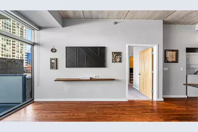 630 N Franklin Street #812, Chicago, IL 60654 - Photo 11