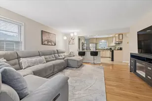 26 S Rohlwing Rd, Palatine, IL 60074 - Photo 3