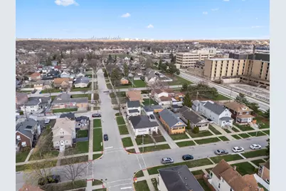 719 N 14th Avenue, Melrose Park, IL 60160 - Photo 37