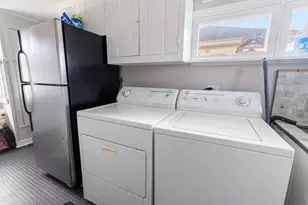 719 N 14th Ave, Melrose Park, IL 60160 - Photo 33