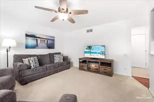 464 Topaz Ln, Bartlett, IL 60103 - Photo 5