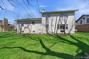 1575 Lin Lor Ln, Elgin, IL 60123 - Photo 23