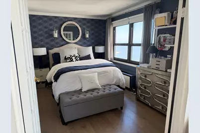 1313 N Ritchie Court #2706, Chicago, IL 60610 - Photo 5