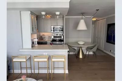 1313 N Ritchie Court #2706, Chicago, IL 60610 - Photo 3