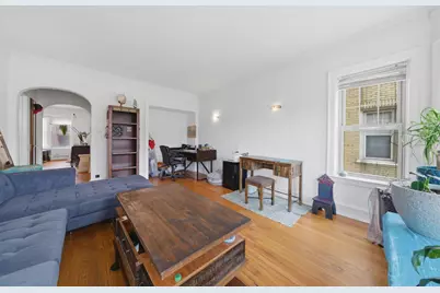 6205 N Oakley Avenue #2, Chicago, IL 60659 - Photo 5