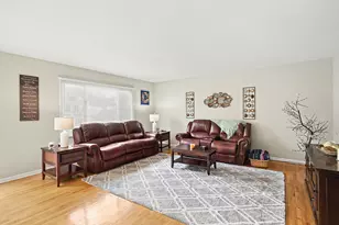 1952 Glenrock Ln, Glendale Heights, IL 60139 - Photo 5