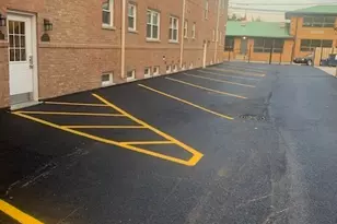 7227 Thomas St, River Forest, IL 60305 - Photo 3