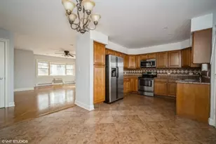 1337 1st St, Northbrook, IL 60062 - Photo 3