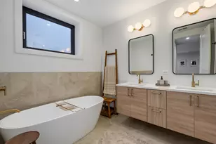 934 N Winchester Ave, Chicago, IL 60622 - Photo 15