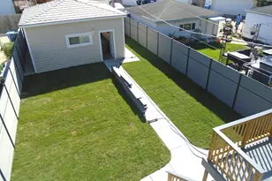 3929 N Oleander Ave, Chicago, IL 60634 - Photo 33