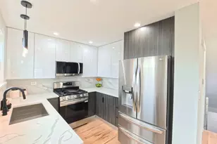 3929 N Oleander Ave, Chicago, IL 60634 - Photo 3