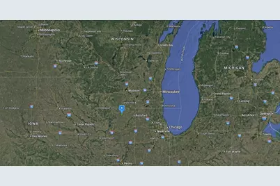 411 S Adams Avenue, Freeport, IL 61032 - Photo 5