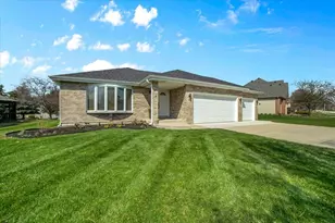 505 Cambridge Ln, Shorewood, IL 60404 - Photo 1