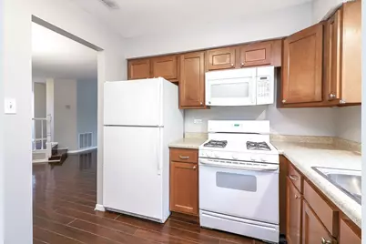 1782 Gloucester Court #B, Wheaton, IL 60189 - Photo 7