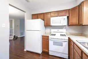 1782 Gloucester Ct, Wheaton, IL 60189 - Photo 7