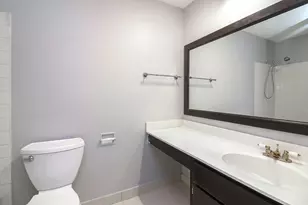 1782 Gloucester Ct, Wheaton, IL 60189 - Photo 11