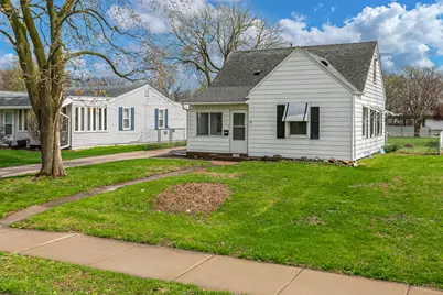 2202 46th Street, Moline, IL 61265 - Photo 3