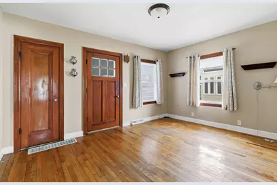 2202 46th Street, Moline, IL 61265 - Photo 5