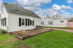 2202 46th St, Moline, IL 61265 - Photo 31