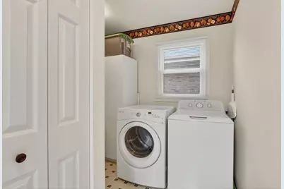 1919 Cloverdale Way, Belvidere, IL 61008 - Photo 27