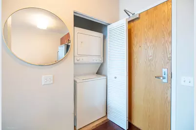 [Address not provided], Chicago, IL 60654 - Photo 15