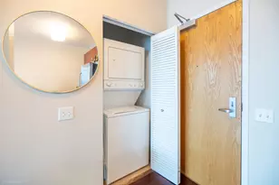 [Address not provided], Chicago, IL 60654 - Photo 15