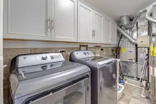 1902 Crenshaw Cir, Vernon Hills, IL 60061 - Photo 23