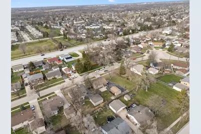 25 McCabe Drive, Streamwood, IL 60107 - Photo 27