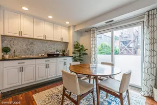 1045 W Altgeld St, Chicago, IL 60614 - Photo 9