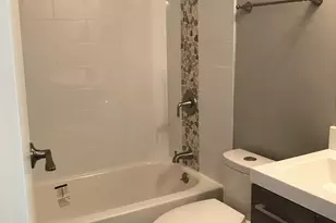 905 Casey Ct, Schaumburg, IL 60173 - Photo 7