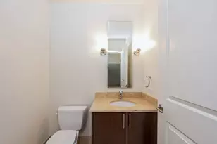 10 E Delaware Pl, Chicago, IL 60611 - Photo 15