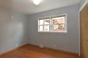 4914 Louise St, Skokie, IL 60077 - Photo 7