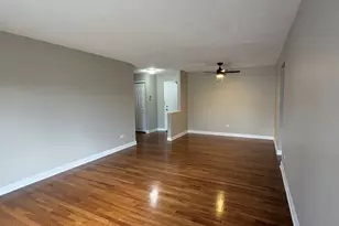 8816 N Western Ave, Des Plaines, IL 60016 - Photo 7
