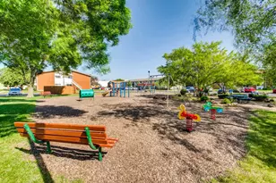 8816 N Western Ave, Des Plaines, IL 60016 - Photo 19