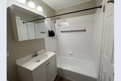 8816 N Western Avenue #2F, Des Plaines, IL 60016 - Photo 5