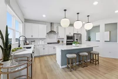 601 Redtop Way, Bolingbrook, IL 60490 - Photo 3