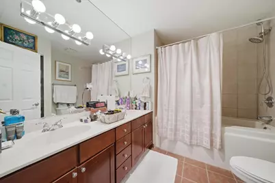 758 N Larrabee Street #208, Chicago, IL 60610 - Photo 11