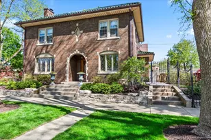 9955 S Hamilton Ave, Chicago, IL 60643 - Photo 1