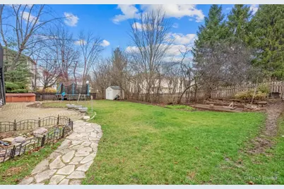 515 Surrey Ridge Drive, Cary, IL 60013 - Photo 37