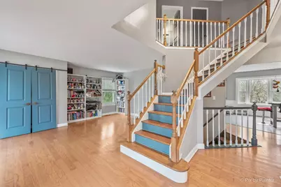 515 Surrey Ridge Drive, Cary, IL 60013 - Photo 9