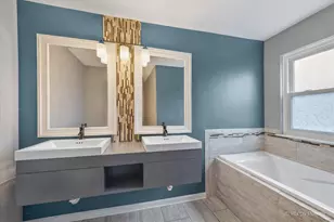 515 Surrey Ridge Dr, Cary, IL 60013 - Photo 21