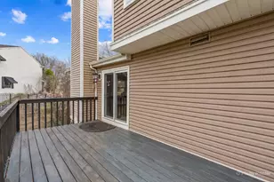 515 Surrey Ridge Dr, Cary, IL 60013 - Photo 31