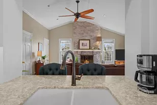 321 N 6th St, Geneva, IL 60134 - Photo 15