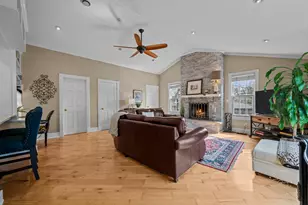 321 N 6th St, Geneva, IL 60134 - Photo 17