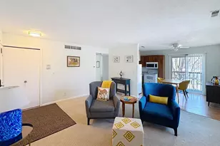 1816 53rd St, Moline, IL 61265 - Photo 5