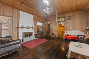 6956 N Kenton Ave, Lincolnwood, IL 60712 - Photo 9